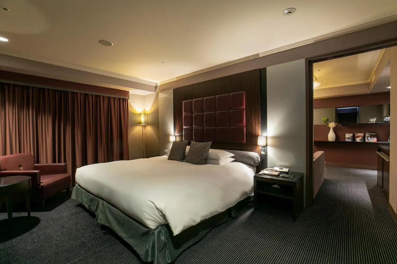 Nagoya Tokyu Hotel 5*,